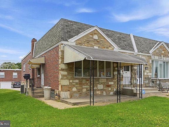 2nd image of 8354 Summerdale Ave