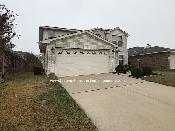 3rd image of 7929 Hidden Brook Dr