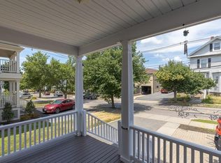 152 Pearl St #1, Newton, MA 02458
