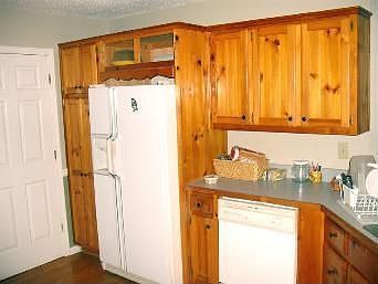 5th image of 150 Garden Ln