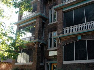 77 Oxford St N APT 7, Saint Paul, MN 55104