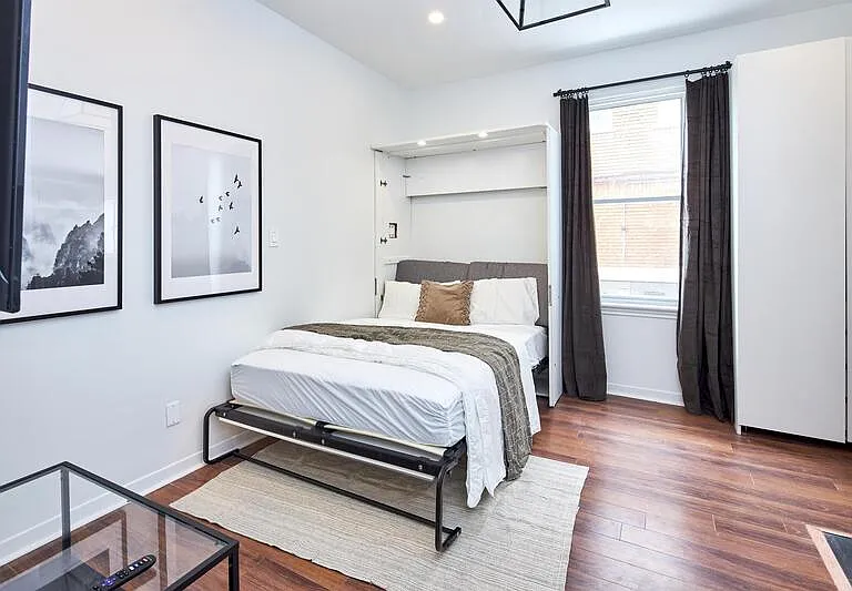 331 Catherine St #3 — Photo 5