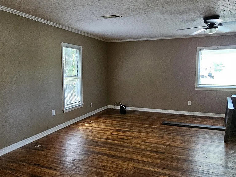 310 W Lafayette St — Photo 28