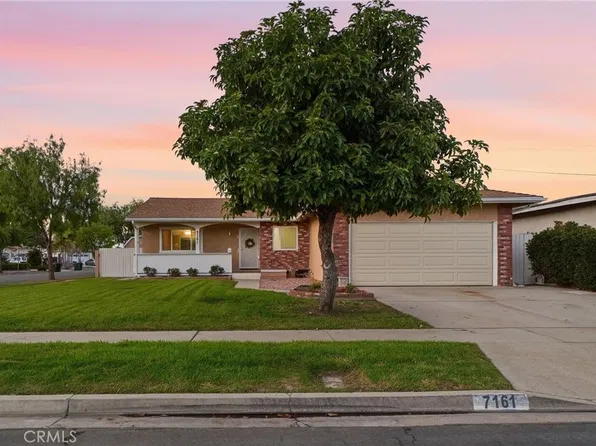 7161 Lullaby Ln, Stanton, CA 90680