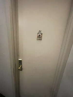 Rented by Delmark Realty LLC | media 40