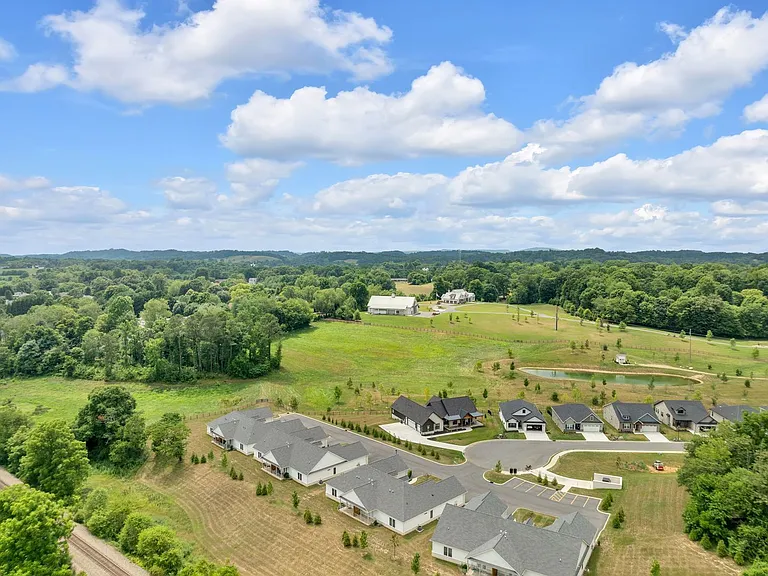 Wilson Knob View Condominiums — Photo 34