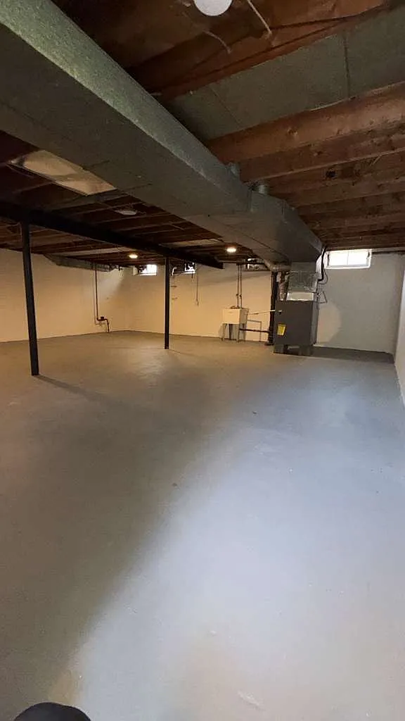 3 bed, 956 sqft, $1,550 — Photo 4