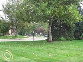 1st image of 513 Riviera Dr