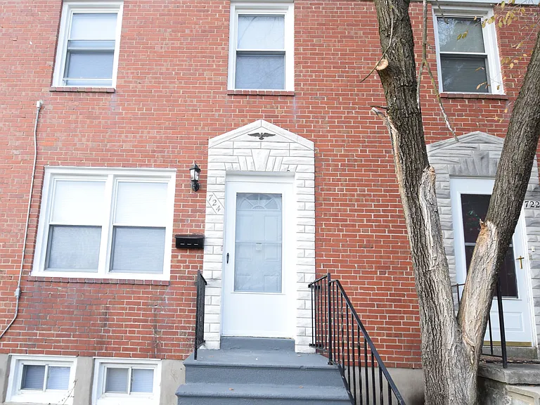 724 S Woodington Rd — Photo 1