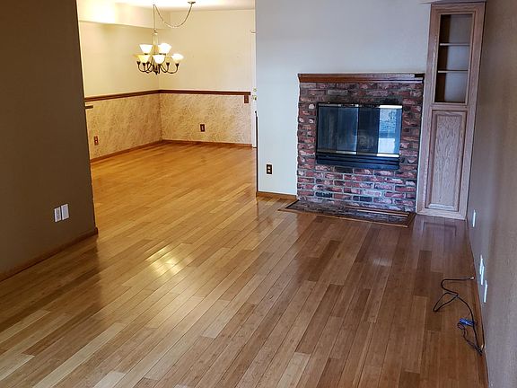 4th image of 7626 Lily Mar Ln