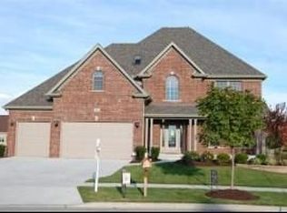 463 Samantha Ct, Aurora, IL 60502