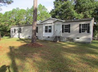 1016 Mincey St, Metter, GA 30439