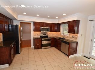 2334 Golden Chapel Rd, Odenton, MD 21113