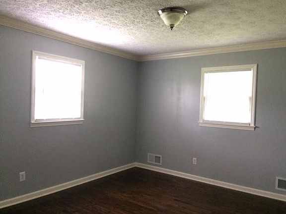 5th image of 332 Hilltopper Dr