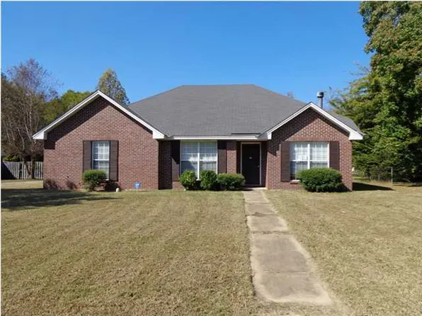 4319 Plummer Dr, Montgomery, AL 36106