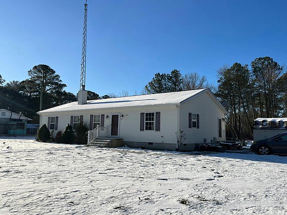 4th image of 3330 Lawsonia Rd