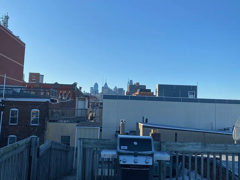 8 S Front St #2B — Photo 11