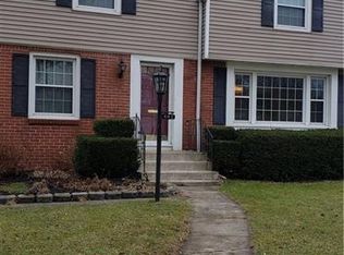 442 Darwin Dr, Buffalo, NY 14225
