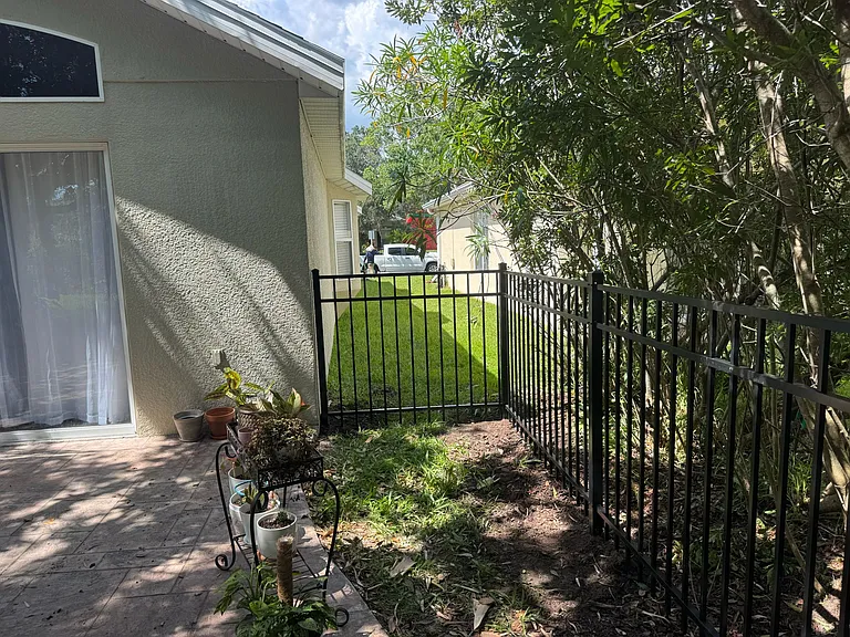 13826 Mirror Lake Dr — Photo 18