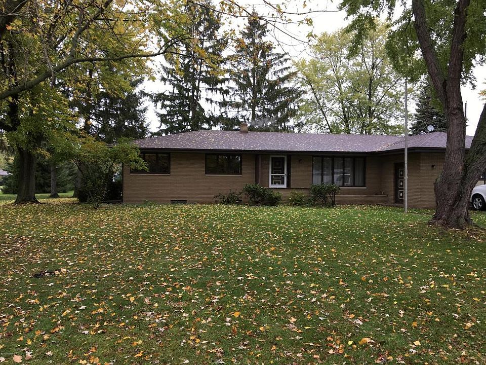 1st image of 2161 Glen Dr