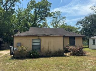 2411 New York Avenue, Savannah, GA 31404