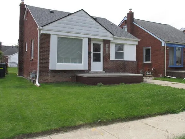 1425 Moran Ave, Lincoln Park, MI 48146
