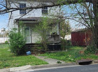 565 N Bath Ave, Waynesboro, VA 22980