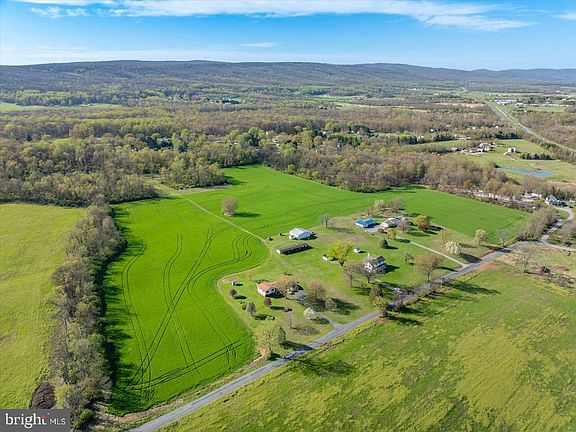 2nd image of 10524 Stull Rd