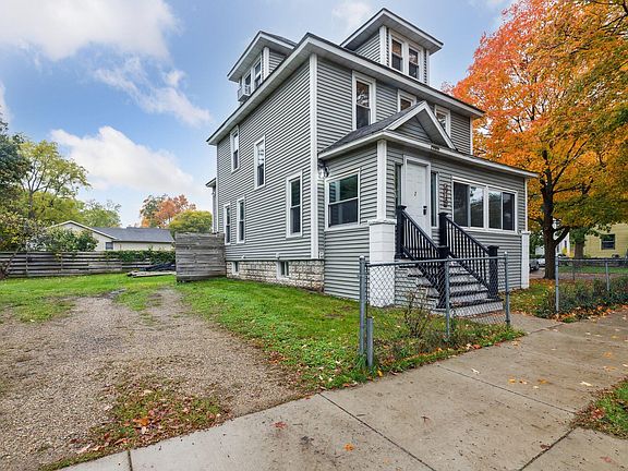 2nd image of 419 Norway Ave