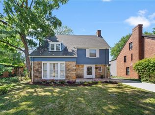 2620 Charney Rd, University Heights, OH 44118