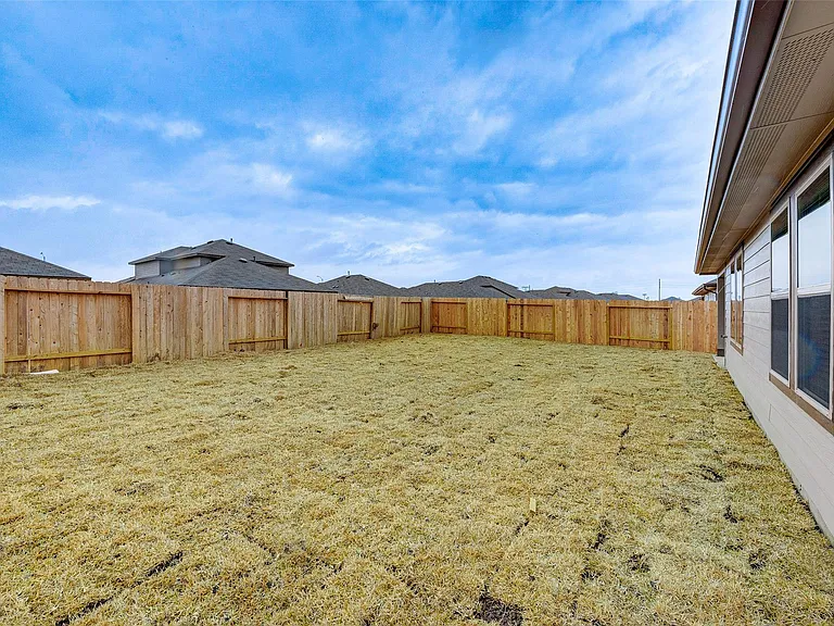 1710 Goose Island Ln — Photo 50