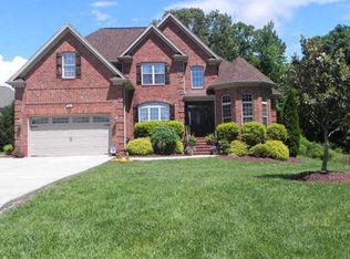 107 Sprucewood Ct, Archdale, NC 27263