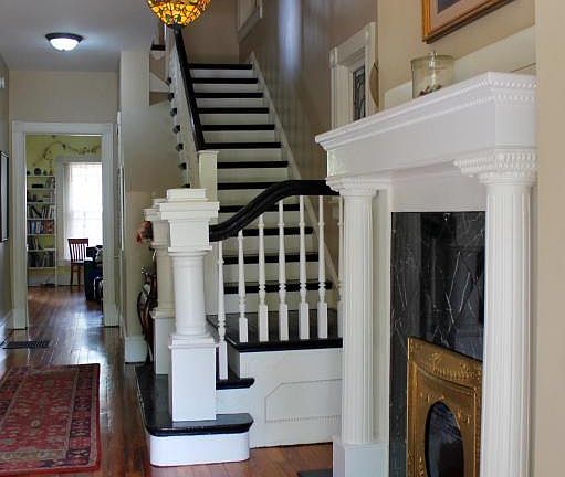 2nd image of 617 W Saint Catherine St