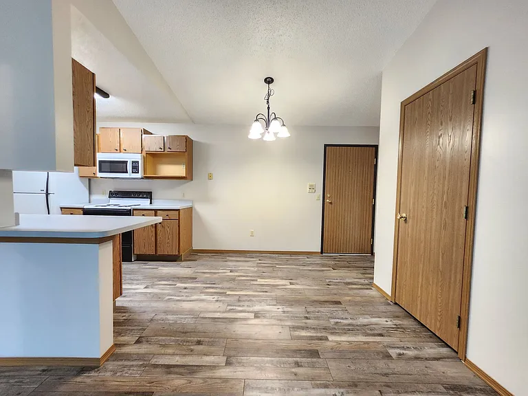 Marion Park II Apartments — Photo 2