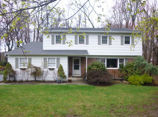 7 Haller Cres, Spring Valley, NY 10977