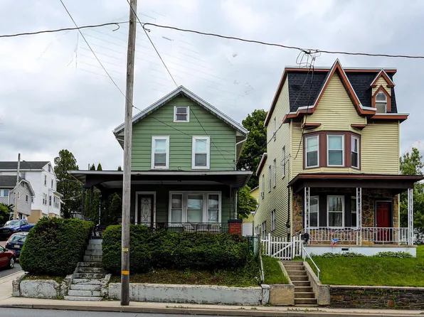 23 S Center Ave, Schuylkill Haven, PA 17972
