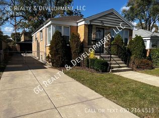 12504 S Justine St, Calumet Park, IL 60827