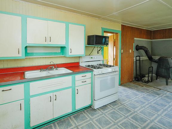 24371 S County Line Rd-105