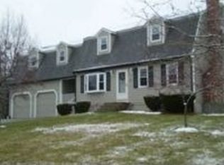 1 Celinda Dr, Franklin, MA 02038