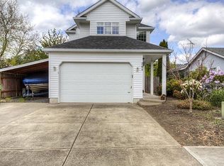 705 Crestview Dr, Newberg, OR 97132