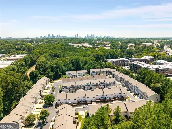 1781 Liberty Pkwy NW, Atlanta, GA 30318