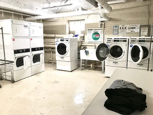 Rented by Sovereign Associates | media 9