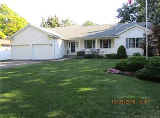 331 N French Rd, Amherst, NY 14228