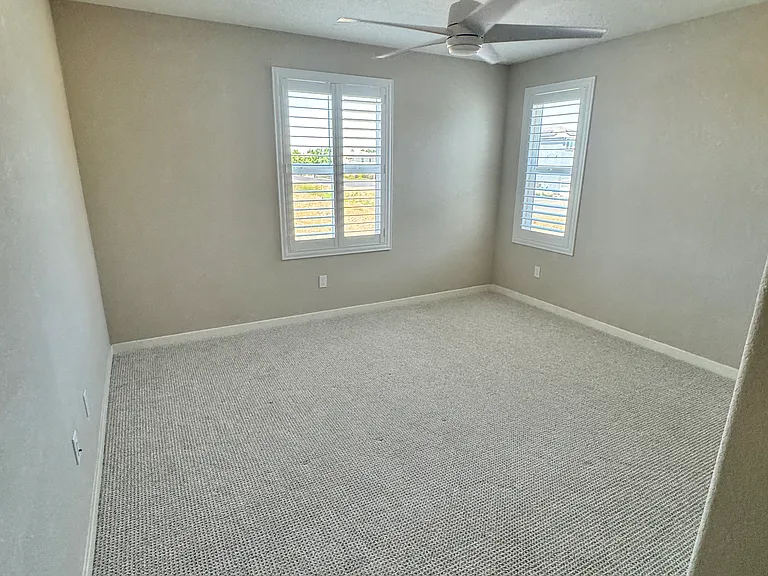 4103 Liverpool St — Photo 24