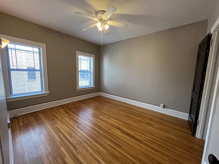 Stevens Square Apartments — Photo 152