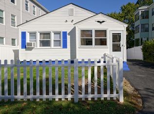 121 Pilgrim Ave, Worcester, MA 01604