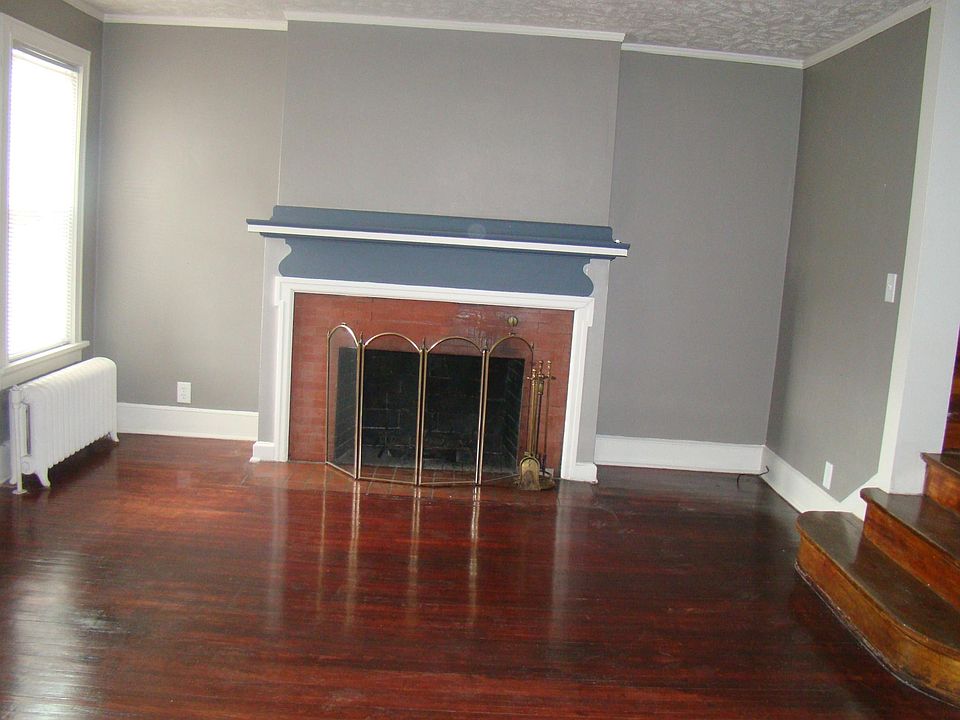1st image of 136 N 38th St