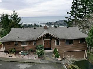 16661 Crown Terrace Rd, Brookings, OR 97415