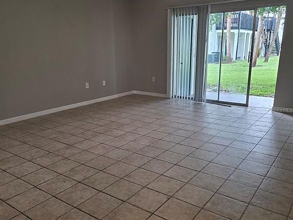 3rd image of 4203 S SEMORAN BOULEVARD #4