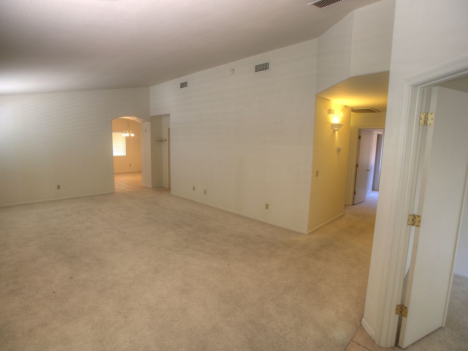 1st image of 6027 S Mogollon Dr